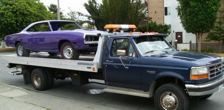 towing car