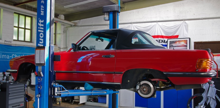vehicle repair workshop